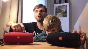 Обзор JBL Charge 4 в 2020 и сравнение с JBL Charge 3. Слушаем, смотрим, обсуждаем. Bluetooth колонк