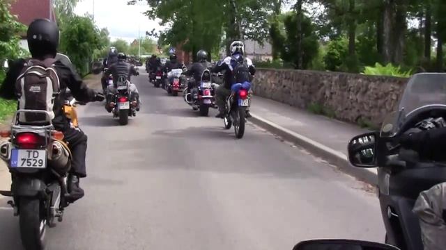 Baltijas Motociklistu salidojuma parādes brauciens pa Jēkabpils ielām смотреть онлайн