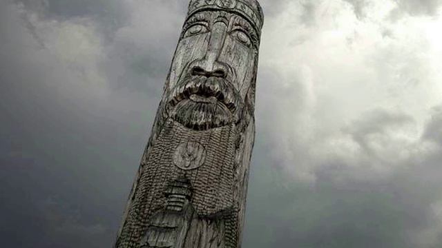 Пришёл с ними и сатана