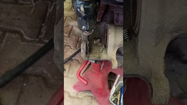 Стук суппорта. Устраняем навсегда. смотреть онлайн