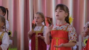 Хор Детского Сада №7 "Ой, вставала я ранешенько"