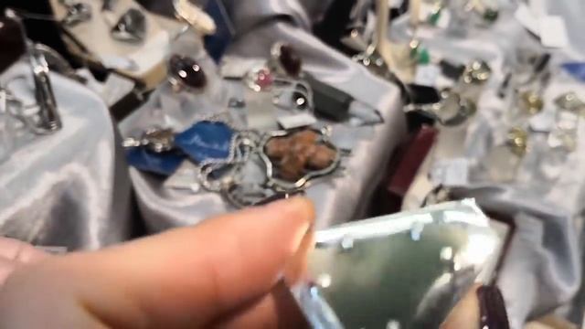 Авторские украшения из серебра с натуральными камнями. Обзор ювелирной выставки