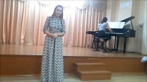 "Девичья песня" В.Ходяшева, "Звонче жаворонка пенье" Н.Римского-Корсакова