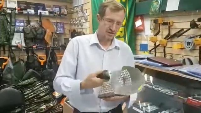 Недорогой ручной скуп.