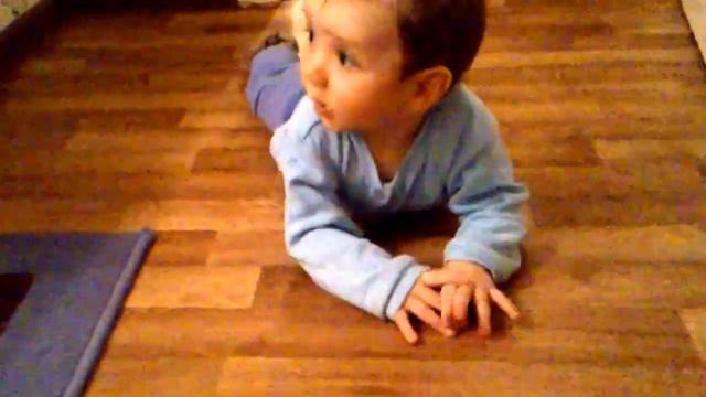 Супер Смешные Дети! Малыши учатся ползать! / Funny Kids! Kids learn to crawl!