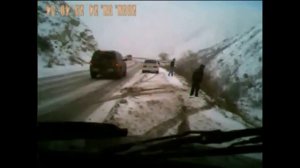 в Сочи машина упала в пропасть с обрыва