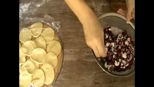 Вареники с Вишней ?Тесто для вареников с Вишней? Рецепт домашних вареников ? ?