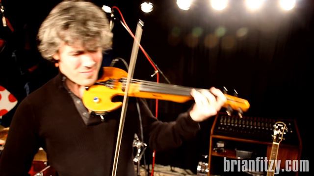 Auld Lang Syne (electric violin) смотреть онлайн