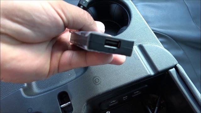 This will convert your wired Carplay to WIRELESS - Cplay2air смотреть онлайн