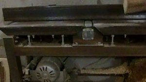 самодельный фуговальный станок из электрорубанка