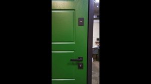 Двери входные металлические для дома со стеклами