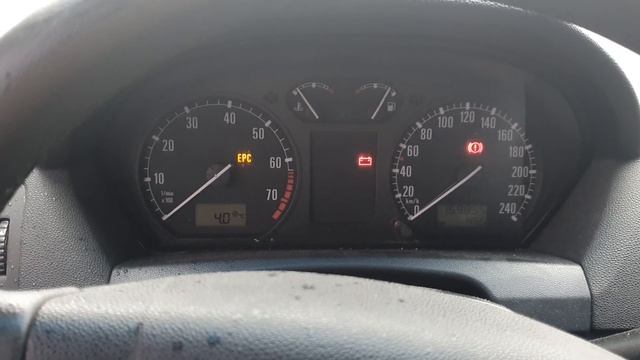 skoda fabia 1 2003г 1.4 бензин. Проблема зажигания. смотреть онлайн