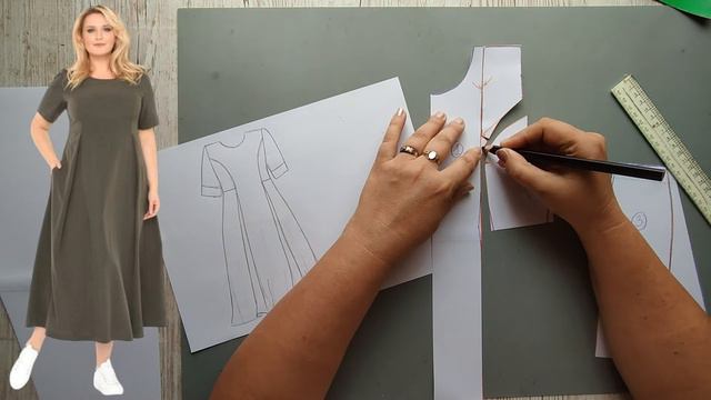 Платье с встречной складкой и подрезной линией талии Моделирование. Выкройка  1213