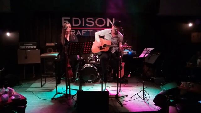 Алиса Новикова, Владимир Кузнецов - Crossroads (Robert Johnson cover) смотреть онлайн