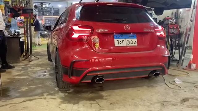 Mercedes Benz A200 Exhaust Sound смотреть онлайн