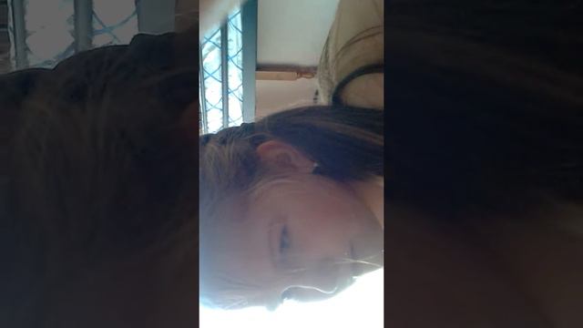 Синяя вода с крана смотреть онлайн