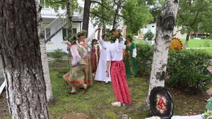 г.Уссурийск, МБДОУ «Детский сад №45». Творческий коллектив педагогов «Молодушки». Обряд «Троица».