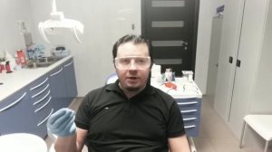 Чистка зубов дома. Райтер. Чистить зубы в домашних условиях. Кровь на зубной щетке. Запах изо рта.