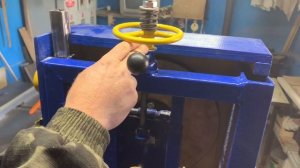 Самодельная ленточная пила своими руками, которая не уступает заводским аналогом.