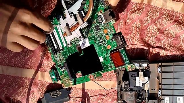 HP Compaq Presario CQ60 - 215DX | How to Disassemble Part 3 смотреть онлайн