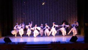 Старшая группа Образцового Ансамбля танца Экситон   Танец Журавли