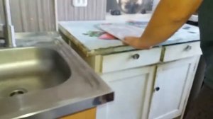 Как отрезать плитку без плиткореза? Режем плитку без сколов!