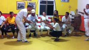 Capoeira in Salvador - Nzinga House #4 6-15-13