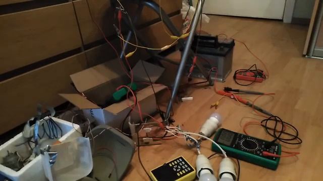 Магнитный генератор. =) Вход 5 Вт (постоянки), Выход 9 Вт (переменки). смотреть онлайн