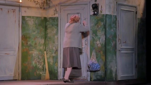 "Страсти по Семёну Семёновичу" в Казанском ТЮЗе смотреть онлайн