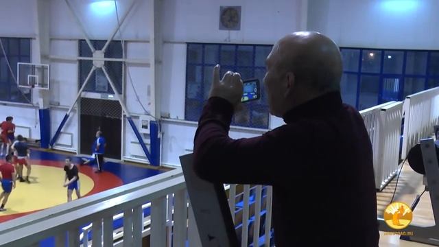 Бурятские борцы на сборах в Хасавюрте смотреть онлайн