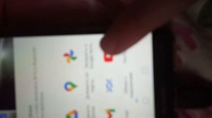 как отправить видео в ютуб, когда заходишь в камеру и есть надпись видео и  снимаешь свои видосы,