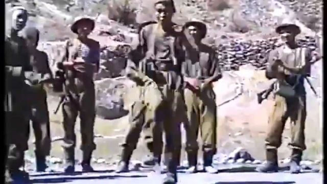 Казахи зажигают в армии, 1998 год. Афгано-таджикская граница. смотреть онлайн