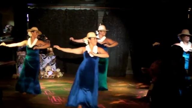 06 - Wahine Of Halau Hi'iakainamakalehua - A Benefit for Dylan Akemi [07-28-13] смотреть онлайн