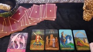 Celtic Tarot  Reading with Oracle card for Amy:  How is my year going to go in 2019?