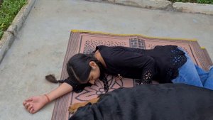 Fake death prank in front of my dog||cute dog videos.