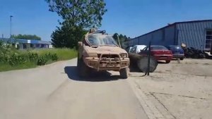 Сломали переднюю подвеску на Nissan Terrano vorder Achse ausgerissen