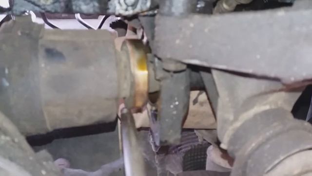 Renault Laguna, Megane. Как заменить подвесной подшипник.