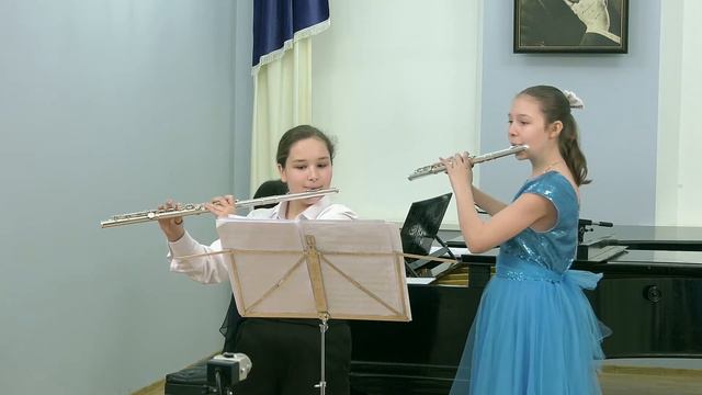 М. Мувер «Это закончится слезами». Исп. Анна-Мария Абакарова, Мария Мокринская и Ольга Бер.