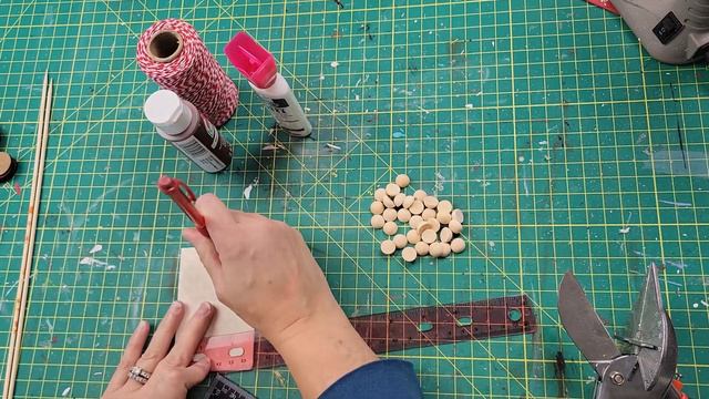 WHAT WOOD YOU MAKE CHRISTMAS DIY'S смотреть онлайн