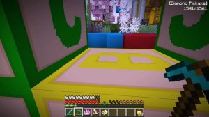 TRAPPED with Miss DELIGHT in Minecraft!