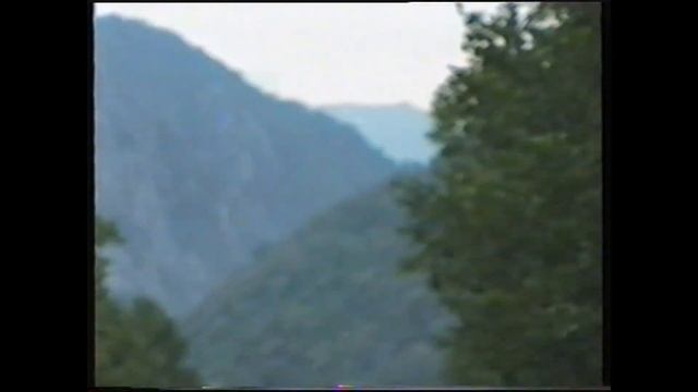 На Красную поляну по старой дороге. Скальный участок. Видео из-90-х годов. смотреть онлайн