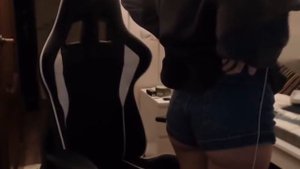 gtfobae показала попу!!!