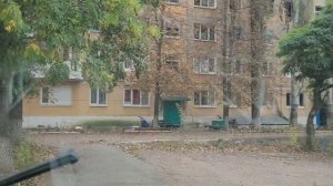 Двор ул.Трифонова 24-26 (Угледар 20.09.2022 г.)