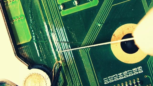 Восстановление дорожек на материнской плате смотреть онлайн