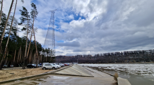 Шуховская башня в апреле. Дзержинск. Нижегородская область.