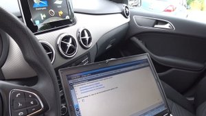 Mercedes Benz B 180
