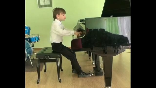 Арам Хачатрян-Подражание Народному смотреть онлайн