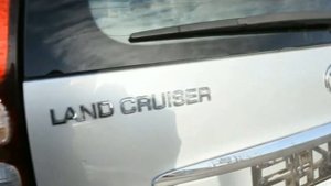 Что лучше выбрать,новый УАЗ Патриот,или подержанную Toyota Land Cruiser Prado