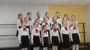 младший хор "Мелодия", муз. А. Сударикова, сл. Н. Грудининой "Дорогой друг"