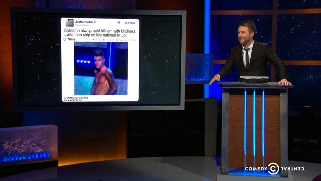 Arden Myrin, Brody Stevens, Ron Funches - Justin Bieber Strips on Live TV - @midnight смотреть онлайн